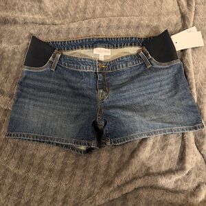 Isabel Maternity shorts